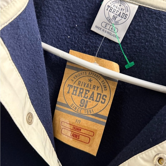 NWT Rivalry Threads UNC Tar Heels Fleece Pullover - Women’s Size S - Picture 5 of 5